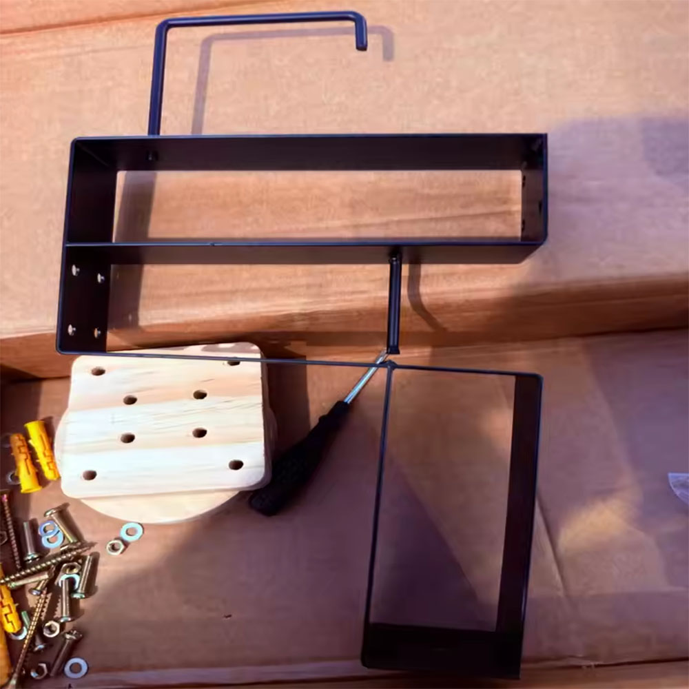 Wood Motorcycle Helmet Holder  - Sports Equipment Rack recension och pris